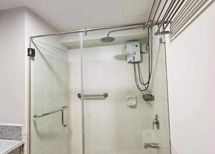 Cozy 3br Lumiere Pasig Near Bgc W Parking *