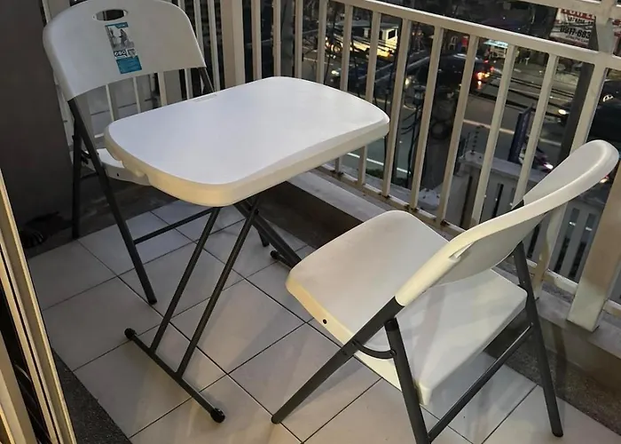 Cozy 3br Lumiere Pasig Near Bgc W Parking Apartamento Manila
