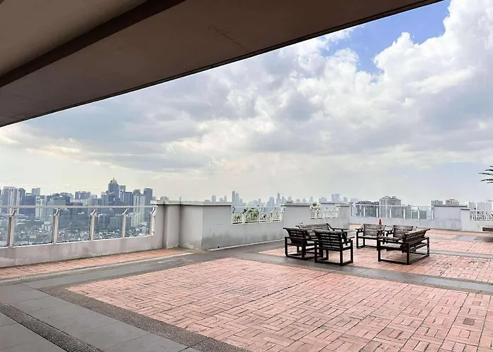 Cozy 3br Lumiere Pasig Near Bgc W Parking Apartamento Manila